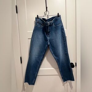 GAP Women's Straight Leg Blue Jeans